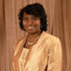 Meet your Posher, Lyndora